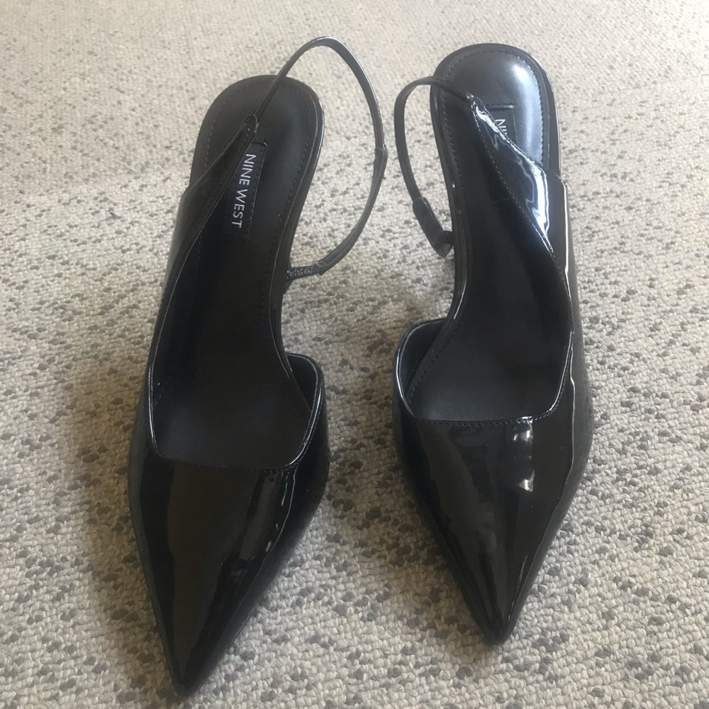 Nine West Black Patent Pointed-Toe Slingback Pumps